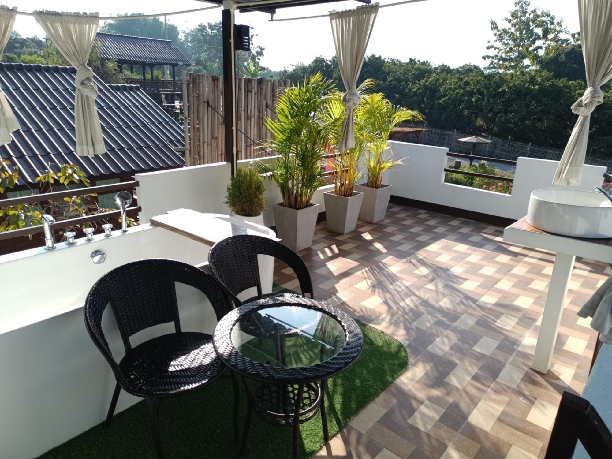 ม่วนใจ๋ปันสุข โฮมสเตย์แอนคาเฟ่ Muanjai Punsuk Homestay And Cafe 宗通 外观 照片
